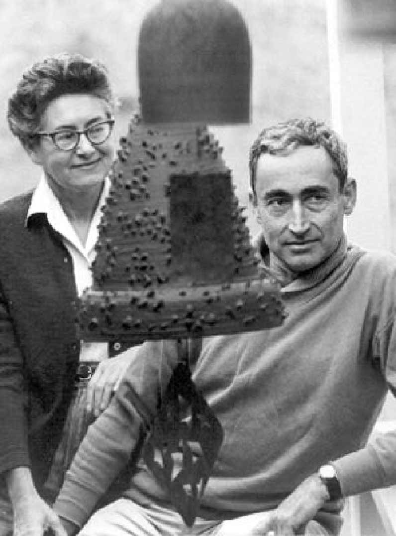 Gertrud and Otto in studio